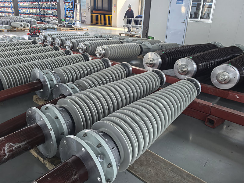 CXFCRG1型40.5kV-126kV干式高压穿墙套管
